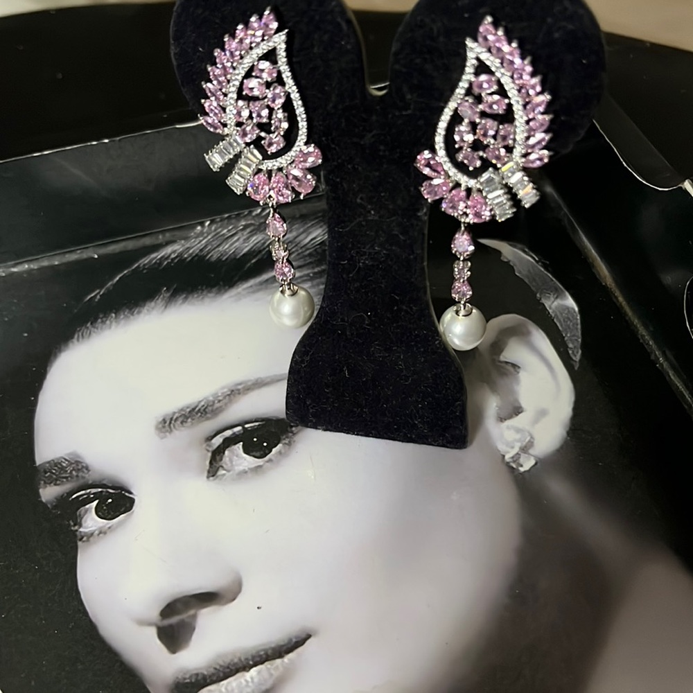 Beautiful holiday drop earrings